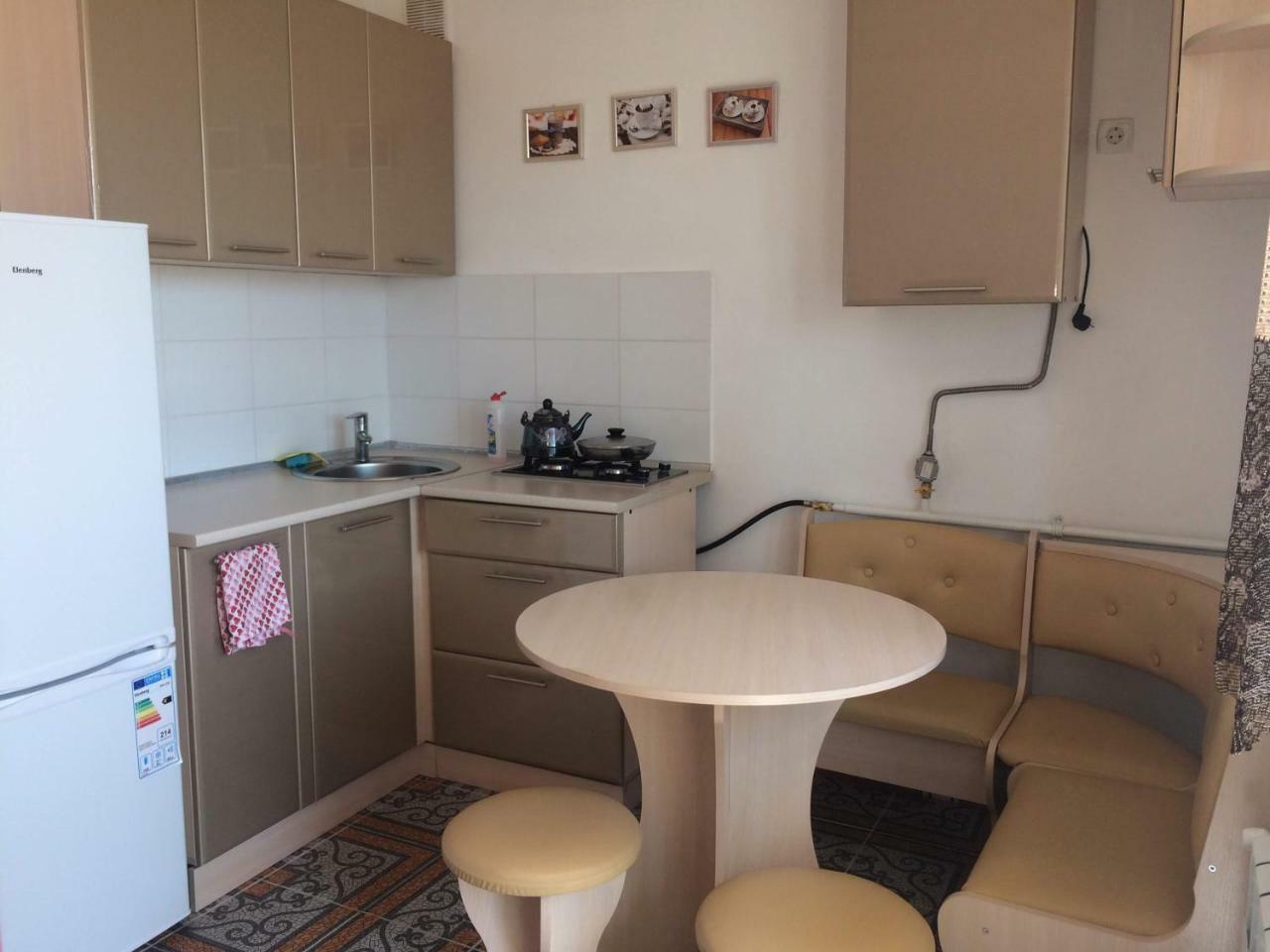 Studio Apartment In Center Poltawa Exterior foto
